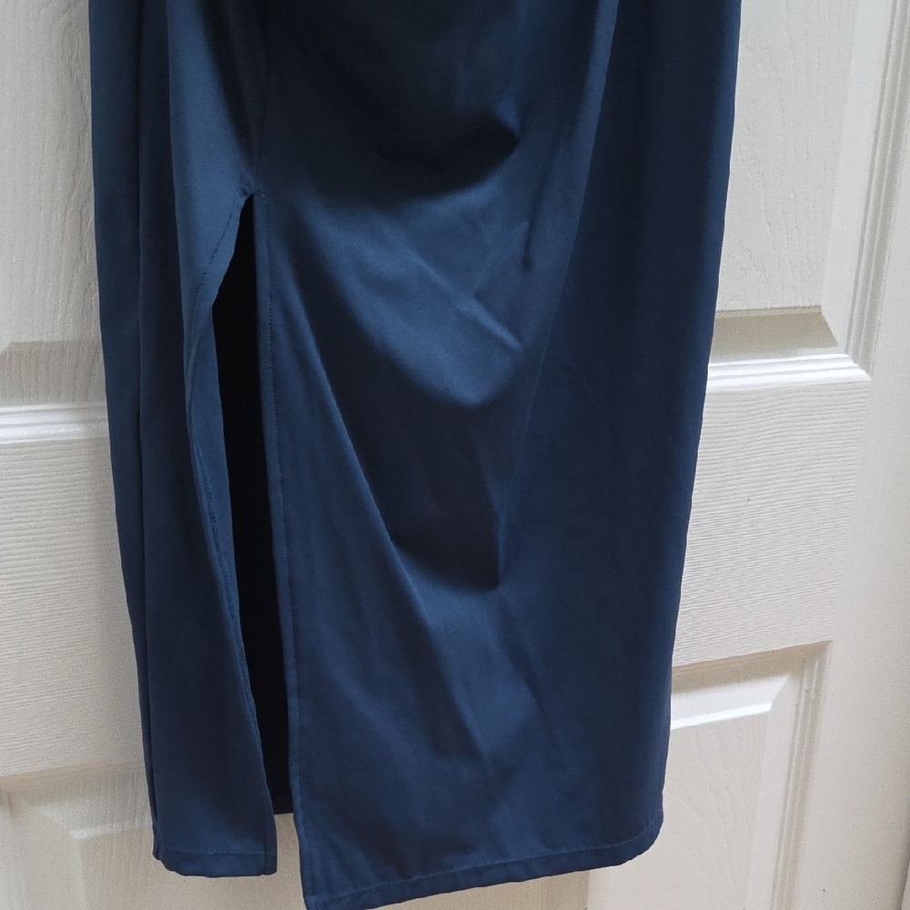 HALARA Chic Blue Midi Dress - Picture 4 of 5